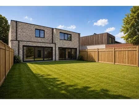 nieuwbouwwoning met 3 slaapkamers en tuin te koop te sint-eloois-winkel