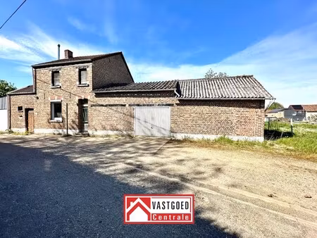 te renoveren/heropbouw woning op een perceel van 11a 87ca met tuin