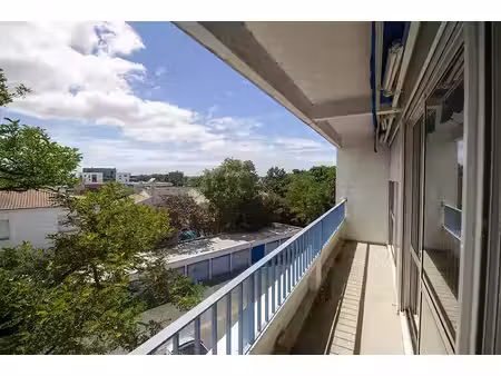 appartement 2 pièces 52 m² à vendre / acheter la rochelle 17000 ? | era immobilier