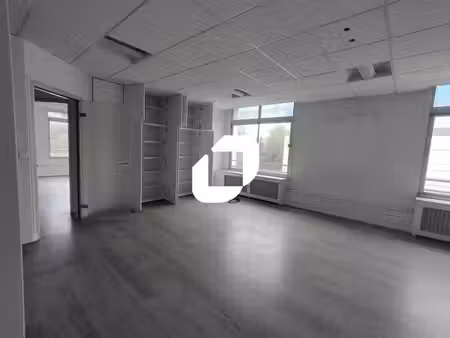 location bureaux argenteuil 95100 800m²