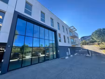 location bureaux 250m² à 942m²
