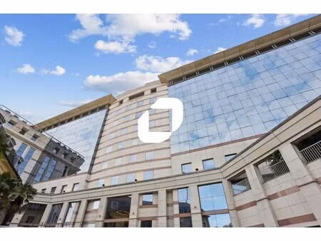 location bureaux 203 m² à 7 435 m²