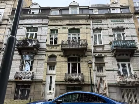schitterend gelegen herenwoning met veel karakter