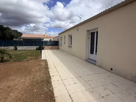 maison à la ferrière (85280)