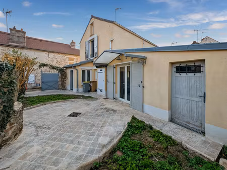 maison à vendre saint vrain 4 pièce(s) 97m2 250 000€