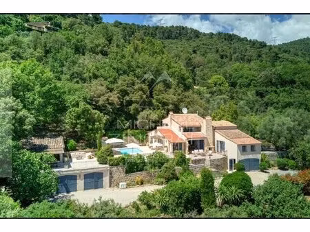 très belle villa provençale dans l'arrière pays de grasse - 4 chambres - mziop1106