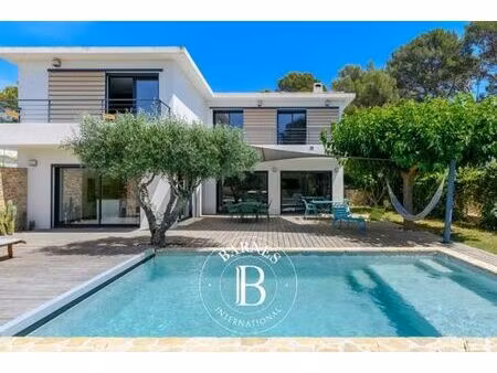 villa de 6 pièces de luxe en vente sanary-sur-mer  provence-alpes-côte d'azur
