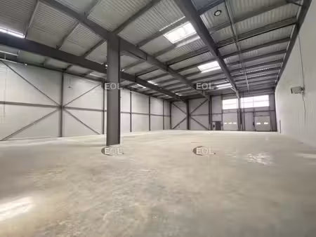 vente entrepôt croissy-beaubourg 77183 1801m²