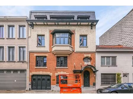 huis te huur in berchem met 5 slaapkamers