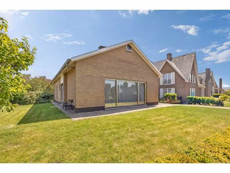 huis te koop in deinze met 2 slaapkamers