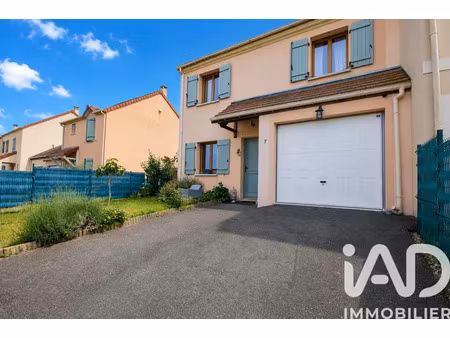maison à freneuse (78840)