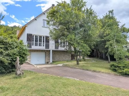 maison de 7 pièces de 156 m² à vétheuil