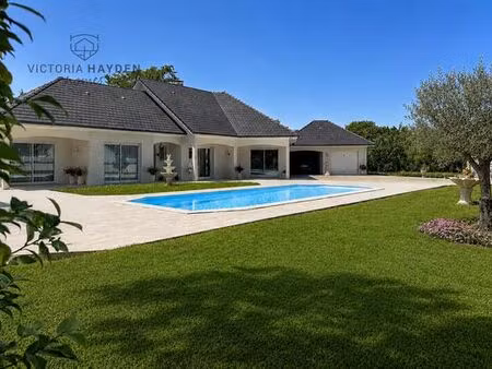 maison de 4 chambres de luxe en vente à gelos  france