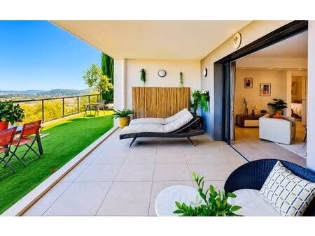 appartement de 2 chambres de luxe en vente à hyères  provence-alpes-côte d'azur