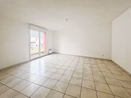 location appartement 2 pièces  47.31m²  rouen