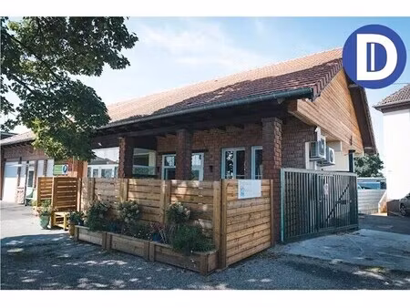 location bureaux 179 m²