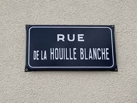 achat parking grenoble 38100