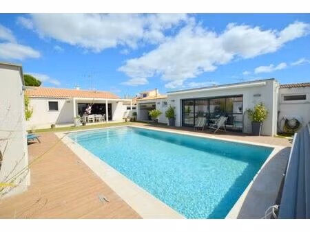 maison de prestige de 164 m2 en vente lunel  france
