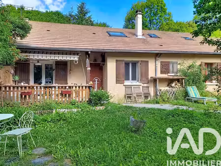 maison à verdaches (04140)