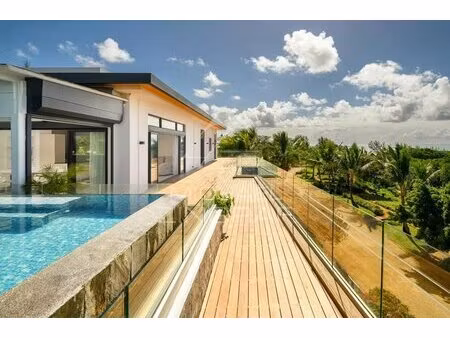 penthouse d’exception de 4 chambres avec vue panoramique sur le lagon à azuri golf & beach