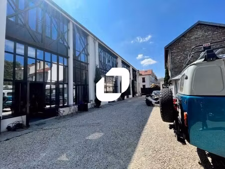 location bureaux 67 m²