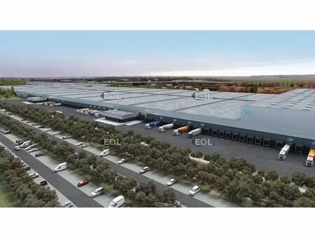 vente entrepôt 37 680 m²