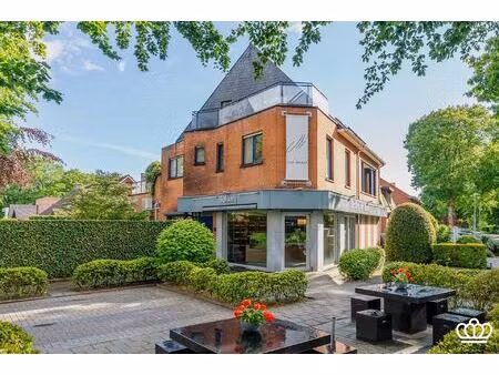 commercieel te koop in essen met 5 slaapkamers