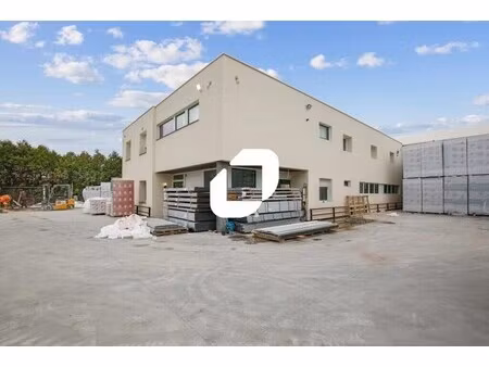 vente local d’activités saint pathus 77178 1002m²