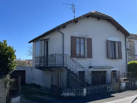 vente maison 5 pièces 107 m² angoulême (16000)