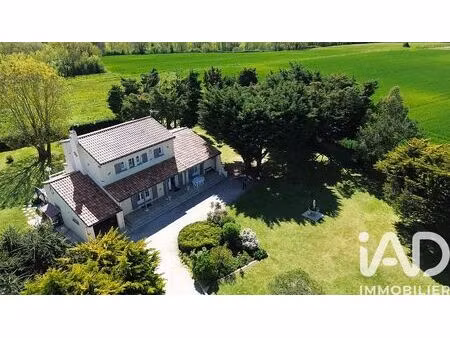 maison de campagne à gourgé (79200)