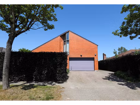 huis te koop in hove met 5 slaapkamers