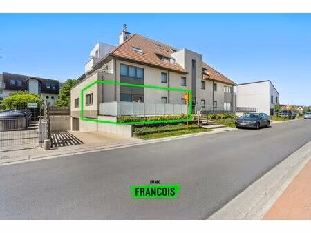 appartement te koop in bredene met 2 slaapkamers