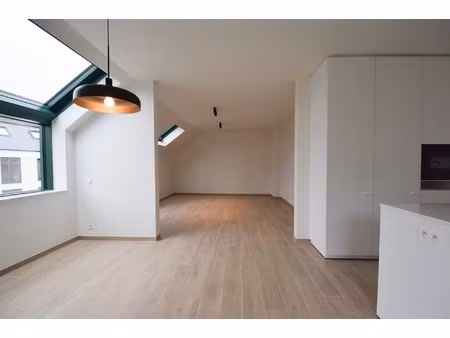 appartement te huur in sint-gillis-waas met 2 slaapkamers