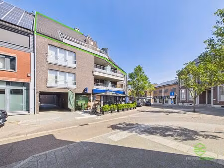 appartement te koop in herk-de-stad met 2 slaapkamers