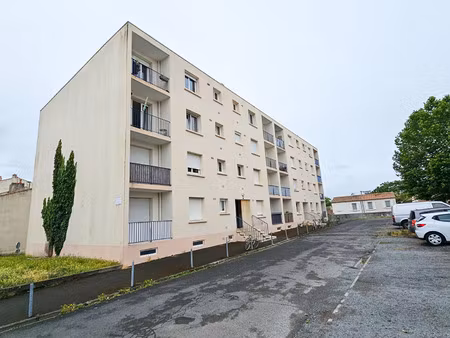 vente appartement 1 pièce 42 m² la rochelle (17000)