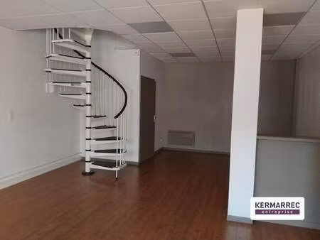 location bureaux 114 m²