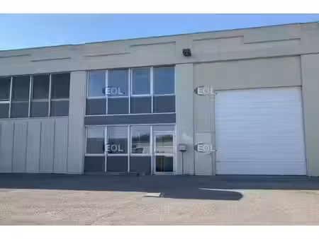 location entrepôt valenton 94460 582m²