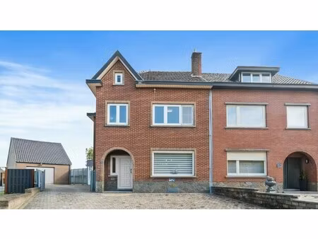 huis te koop in lanaken met 3 slaapkamers