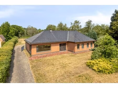 huis te koop in balen met 4 slaapkamers