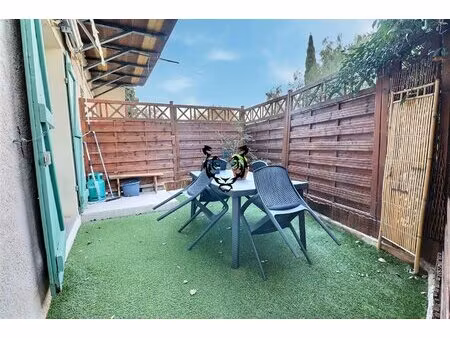 appartement saint aygulf 2 pièce(s) 30 m2 - jardinet