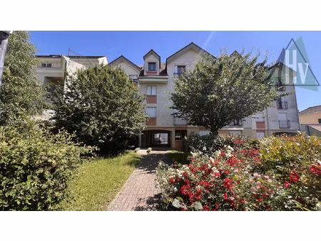 montereau fault yonne (77130) appartement 3 pièces 2 chambre