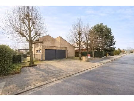 huis te koop in menen met 4 slaapkamers