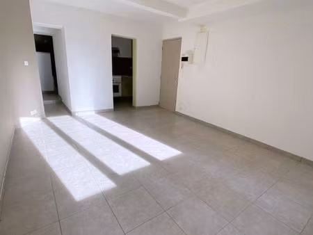 location appartement 2 pièces  42.61m²  castelnaudary