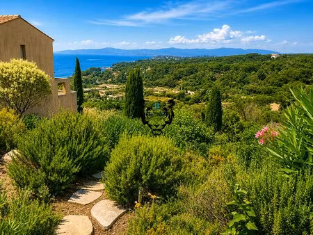 studio rez de jardin 1 pièce(s) 23 m2 vue mer