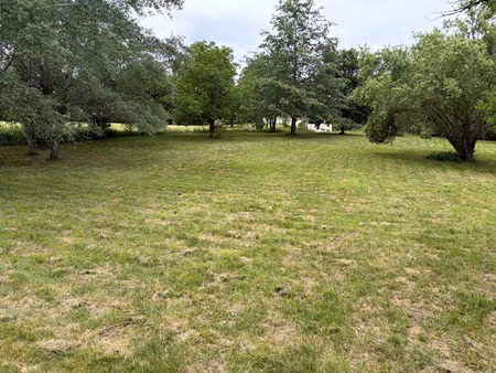 terrain naucelles 1786 m2