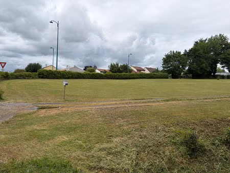 terrain naucelles constructible et viabilisé de 1296 m2