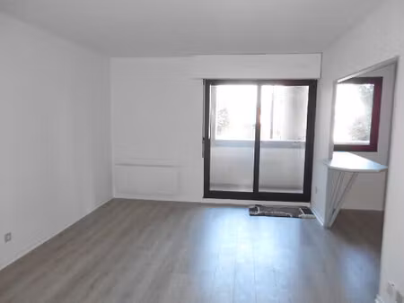 appartement 2 pièces 55 m² à louer bordeaux 33000 ? | era immobilier