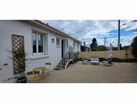 maison 3 pièces 82 m² à vendre / acheter civray 86400 ? | era immobilier