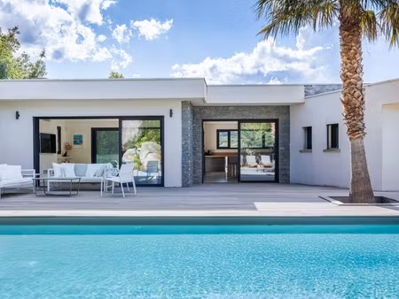 villa de qualité à porto vecchio