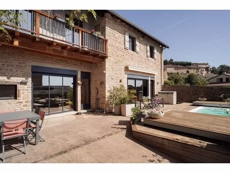 maison à vendre 10 pièces proche de macon (71)